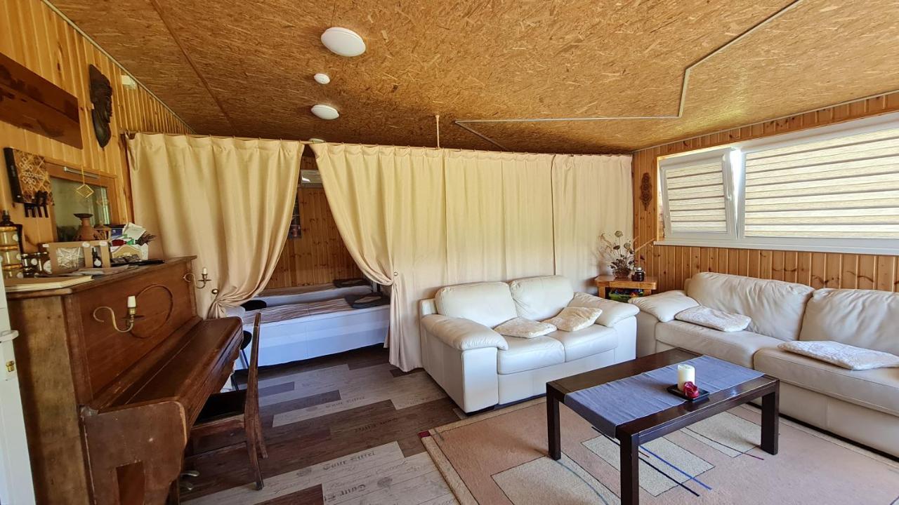 Апартаменты Scent Yard Мариямполе Экстерьер фото